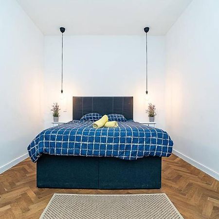 Elegant, Modern, 2-Bed Flat By Museum Of Prague Διαμέρισμα Εξωτερικό φωτογραφία