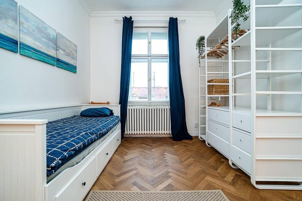 Elegant, Modern, 2-Bed Flat By Museum Of Prague Διαμέρισμα Εξωτερικό φωτογραφία