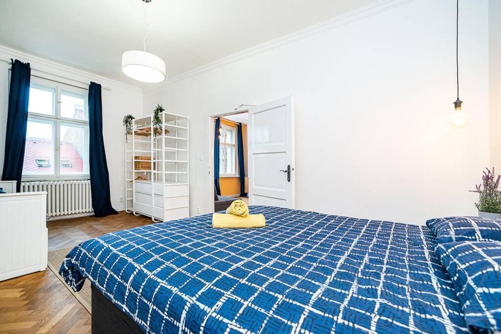 Elegant, Modern, 2-Bed Flat By Museum Of Prague Διαμέρισμα Εξωτερικό φωτογραφία