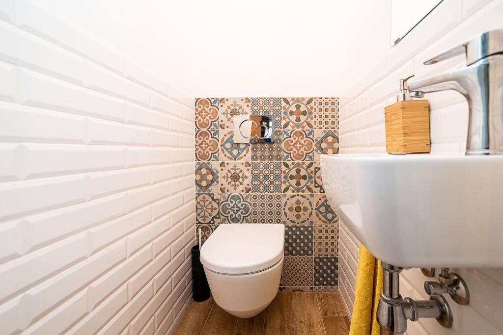 Elegant, Modern, 2-Bed Flat By Museum Of Prague Διαμέρισμα Εξωτερικό φωτογραφία